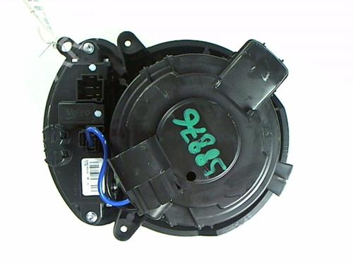 Used Heater blower motor Heater blower motor RENAULT MEGANE IV Grandtour (K9A/M/N_) 1.5 dCi 110 (110 hp) 20392476 20392476