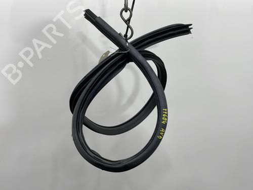 rubber-door-seal-toyota-yaris-_p1_-1999-2000-2001-2002-2003-2004-2005-28498737 main image