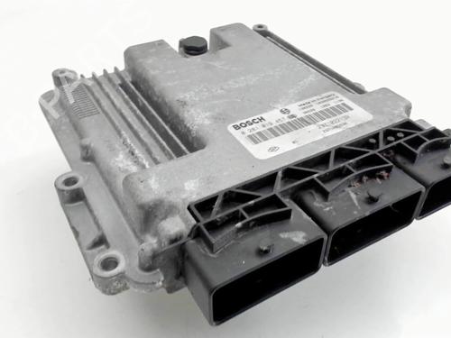 Used Engine control unit (ECU) Engine control unit (ECU) DACIA SANDERO II 1.5 dCi (90 hp) 31871485 31871485