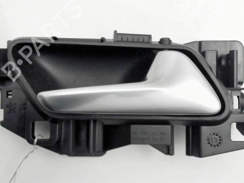 Used Front right interior door handle PEUGEOT 308 II (LB_, LP_, LW_, LH_, L3_) 1.6 HDi (92 hp) 23840909