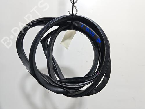 rubber-door-seal-kia-sportage-iv-ql-qle-2015-2016-2017-2018-2019-2020-2021-2022-40280183 main image