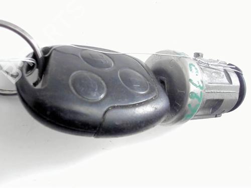 Ignition barrel FORD FIESTA V (JH_, JD_) 1.4 TDCi | BP31074447M48