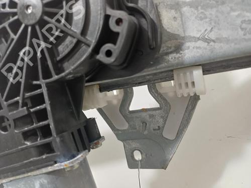 Used Front left window mechanism Front left window mechanism 37589697 37589697