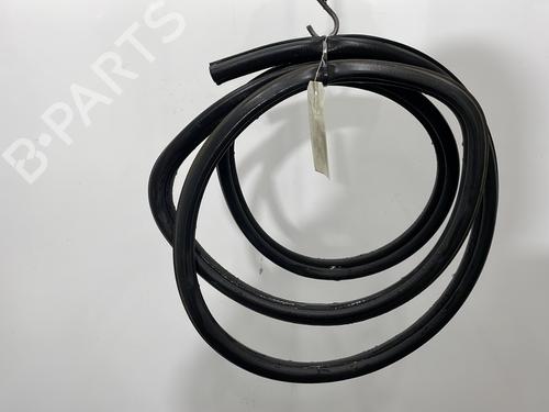 Used Rubber door seal CHRYSLER PT CRUISER (PT_) 2.2 CRD (121 hp) 31126823