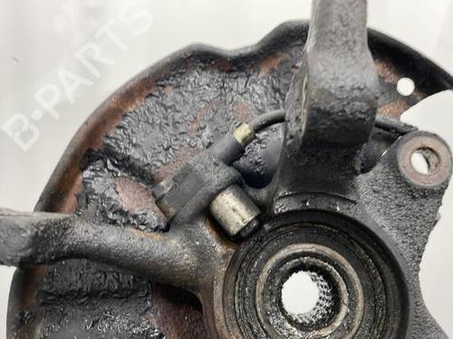 Used Left front steering knuckle Left front steering knuckle VOLVO 440 (445) 1.9 Turbo-Diesel (90 hp) 20387204 20387204