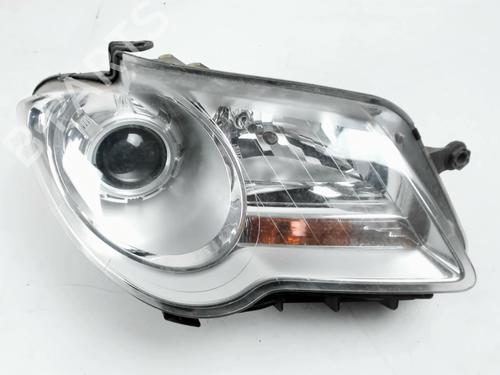 Used Right headlight VW TOURAN (1T1, 1T2) 1.9 TDI (105 hp) 29844308