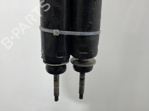 Used Right rear shock absorber Right rear shock absorber MERCEDES-BENZ C-CLASS Coupe (CL203) C 220 CDI (203.708) (150 hp) 33559522 33559522