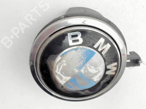 Heckklappengriff für Heckklappengriff BMW 1 (E87) 118 d (122 hp) 39760042 39760042