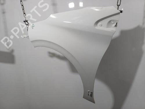 Used Left front fenders Left front fenders 37414765 37414765