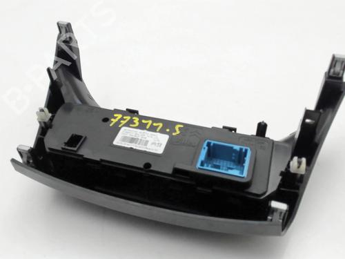 Climate control PEUGEOT 2008 I (CU_) 1.2 THP 110 / PureTech 110 | BP28361780I5 