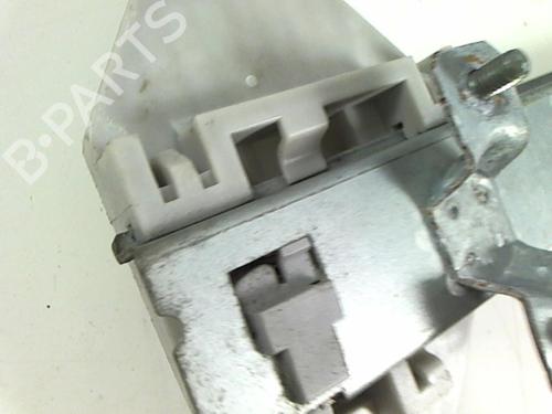 Used Front left window mechanism Front left window mechanism HYUNDAI ACCENT II (LC) 1.3 (86 hp) 21235961 21235961