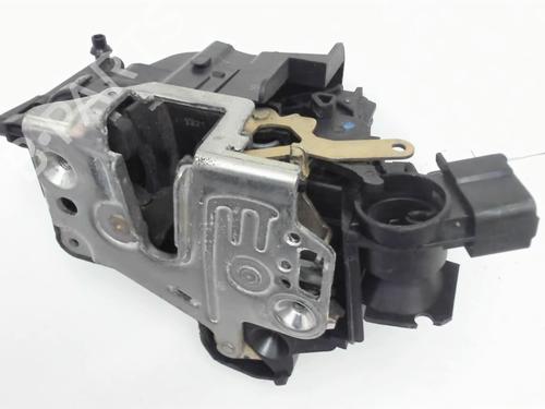 Front right lock MERCEDES-BENZ E-CLASS (W210) E 320 CDI (210.026) | BP20441278C97 