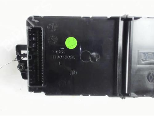 Used Climate control Climate control RENAULT MEGANE CC (EZ0/1_) 1.9 dCi (EZ0J, EZ1S) (131 hp) 31159610 31159610