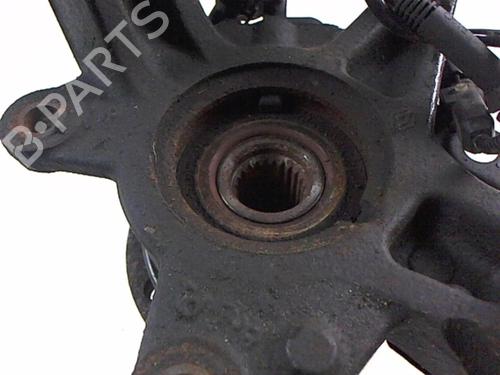 Used Right front steering knuckle Right front steering knuckle RENAULT CLIO IV Grandtour (KH_) 1.5 dCi 90 (KHN3, KHN4) (90 hp) 20426157 20426157