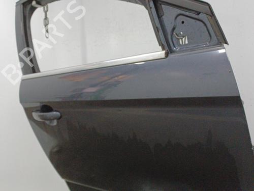 Used Right front door FORD MONDEO IV (BA7) 1.8 TDCi (125 hp) 20446733
