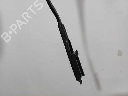 Used Front windshield wiper arm Front windshield wiper arm 37652686 37652686