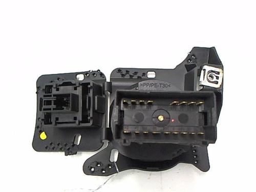 Headlight switch SKODA ROOMSTER (5J7) 1.9 TDI | BP21231582I24