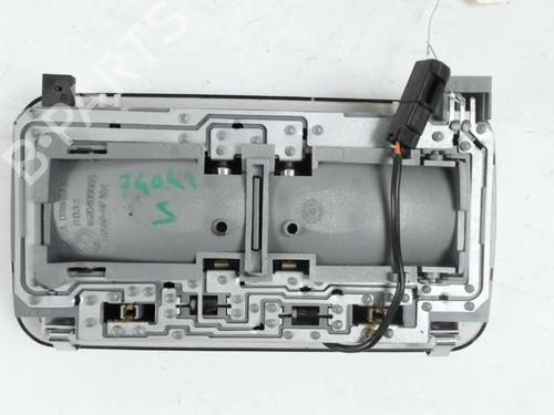 Used Interior roof light Interior roof light ALFA ROMEO GIULIETTA (940_) 1.6 JTDM (940FXD1A) (105 hp) 27535975 27535975