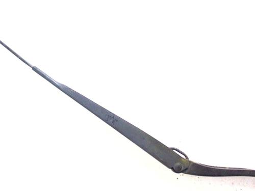 Used Front windshield wiper arm Front windshield wiper arm 20422072 20422072