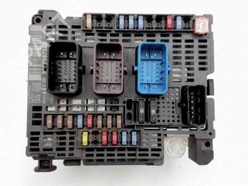 Fuse box CITROËN C4 II (NC_) 1.6 HDi 90 | BP37037435E1 - Image 4