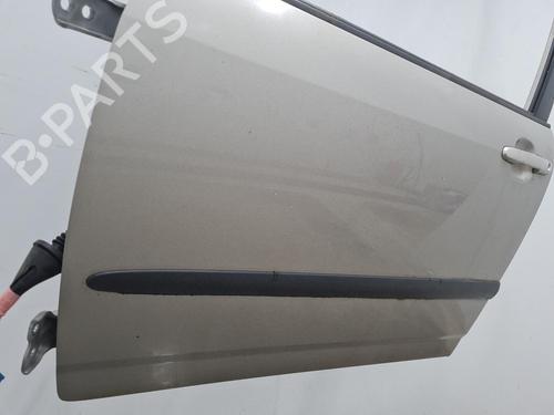 Used Left front door TOYOTA COROLLA Verso (_E12_) 2.0 D-4D (CDE120_, CDE120R) (90 hp) 20429176