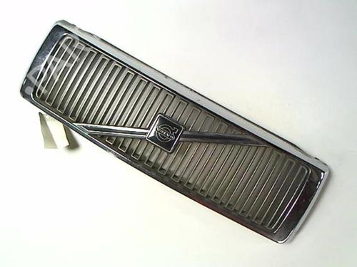 Used Grille VOLVO 460 (464) 1.6 (83 hp) 21205597