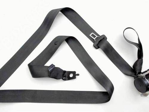 rear-right-seatbelt-renault-clio-iv-bh_-2012-2013-2014-2015-2016-2017-2018-2019-2020-2021-32264311 main image