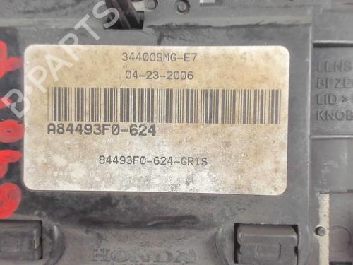 Used Interior roof light Interior roof light HONDA CIVIC VIII Hatchback (FN, FK) 2.2 CTDi (FK3) (140 hp) 20468605 20468605