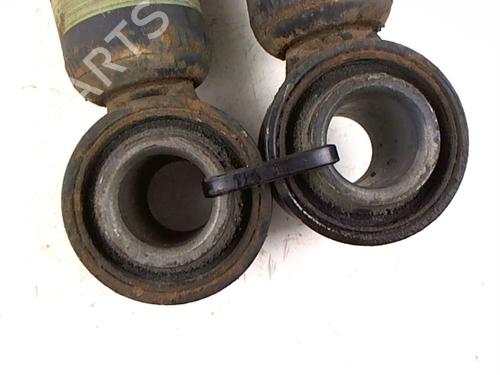 Used Right rear shock absorber Right rear shock absorber TOYOTA AVENSIS VERSO (_M2_) 2.0 D (CLM20_, CLM20R) (116 hp) 20403227 20403227