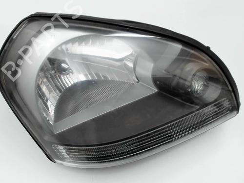 Used Right headlight HYUNDAI TUCSON (JM) 2.0 CRDi (136 hp) 20422786
