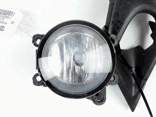 right-front-fog-light-renault-clio-iv-bh_-2012-2013-2014-2015-2016-2017-2018-2019-2020-2021-39733629 main image