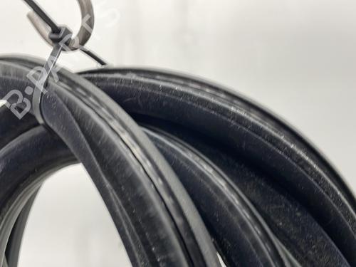 rubber-door-seal-peugeot-508-i-8d_-2010-2011-2012-2013-2014-2015-2016-2017-2018-24057424 main image