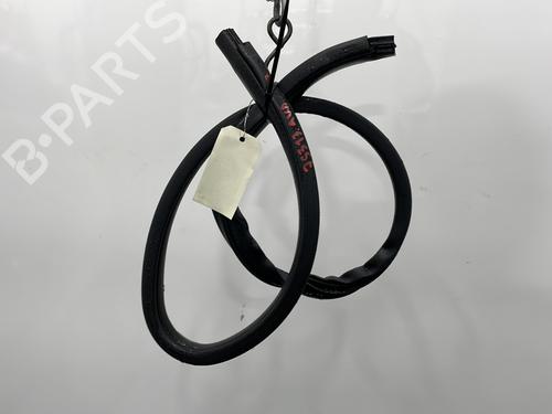 Used Rubber door seal SUZUKI SPLASH (EX) 1.3 CDTI (A5B413D) (75 hp) 21241475