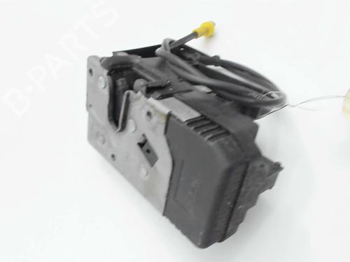 Front right lock NISSAN PRIMASTAR Van (X83) 2.5 dCi 140 | BP20400262C97 