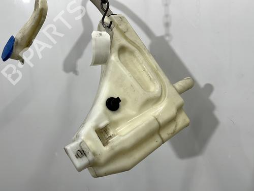 windscreen-washer-tank-audi-q7-4lb-2006-2007-2008-2009-2010-2011-2012-2013-2014-2015-2016-32714462 main image