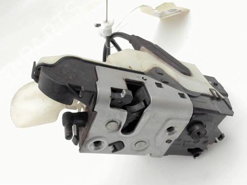 Front left lock PEUGEOT 2008 I (CU_) 1.2 THP 110 / PureTech 110 | BP27982526C98 