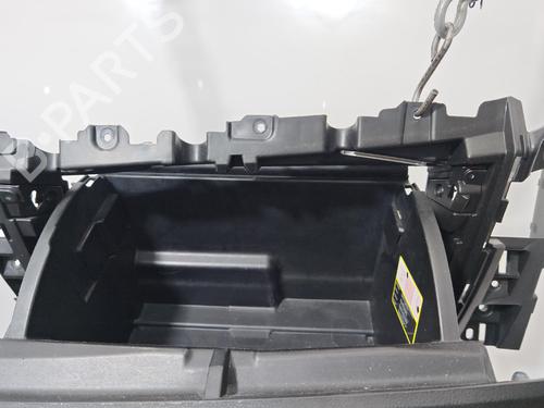 glove-box-fiat-500l-351_-352_-2012-39710411 main image