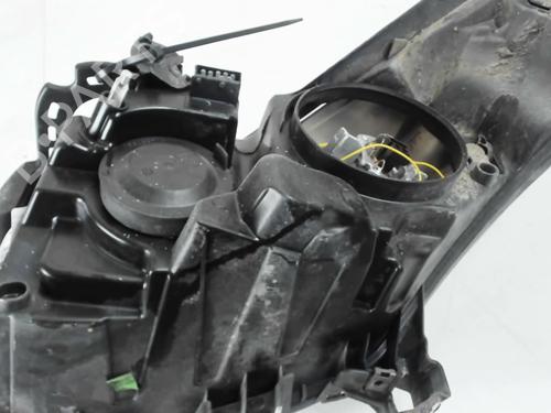 Used Right headlight Right headlight PEUGEOT 207 (WA_, WC_) 1.6 HDi (92 hp) 33559597 33559597