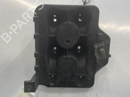 Used Support VW GOLF IV (1J1) 1.6 16V (105 hp) 21207200