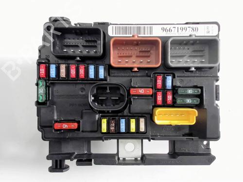 Used Fuse box CITROËN C3 II (SC_) 1.4 HDi 70 (SC8HZC, SC8HR0, SC8HP4) (68 hp) 31679272