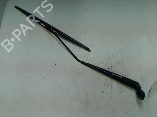 Used Front windshield wiper arm PEUGEOT 306 Hatchback (7A, 7C, N3, N5) 1.4 (75 hp) 20413099