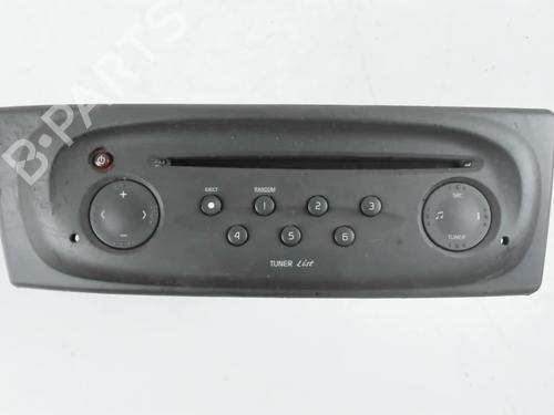 Używane Radio RENAULT SCÉNIC I MPV (JA0/1_, FA0_) 1.9 dCi (JA05, JA1F) (102 hp) 29638832