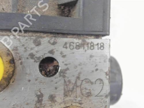 Used ABS pump ABS pump ALFA ROMEO 147 (937_) 1.9 JTD (937.AXD1A, 937.BXD1A, 937.AXV1A, 937.BXB1A,... (115 hp) 20405599 20405599