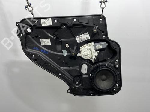 Used Rear left window mechanism VW GOLF VI (5K1) 2.0 TDI (110 hp) 22564217