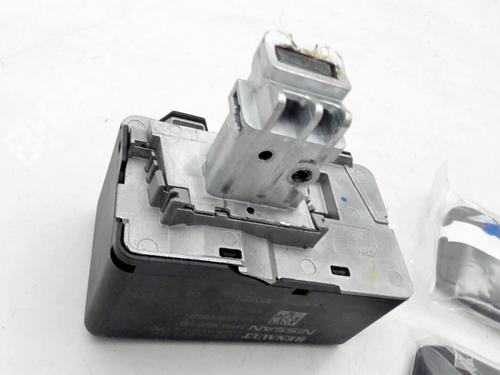 Used Ignition barrel Ignition barrel RENAULT CLIO V (B7_) 1.0 TCe 90 (B7MT) (91 hp) 40224432 40224432