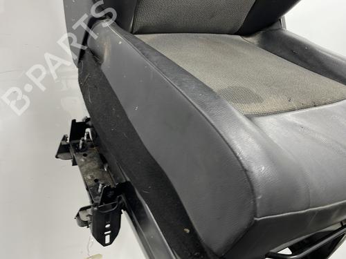 Fotel przedni lewy PEUGEOT EXPERT Van (V_) 2.0 BlueHDi 120 | BP30795327C15 