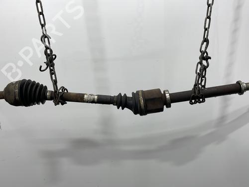 Used Right front driveshaft RENAULT SCÉNIC II (JM0/1_) 1.5 dCi (JM1E, JM16) (106 hp) 28973455