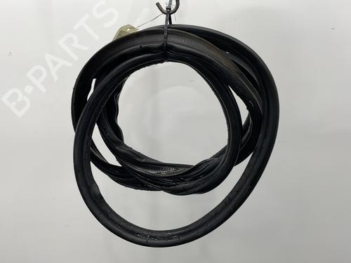Used Rubber door seal VW GOLF VII (5G1, BQ1, BE1, BE2) 1.6 TDI (105 hp) 22104826