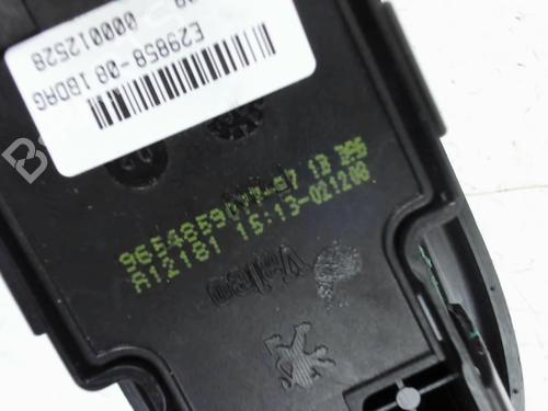 Used Left front window switch Left front window switch PEUGEOT 207 (WA_, WC_) 1.6 HDi (90 hp) 36149768 36149768