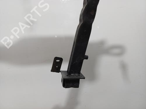 crossmember-renault-megane-iv-hatchback-b9amn_-2015-36685174 main image